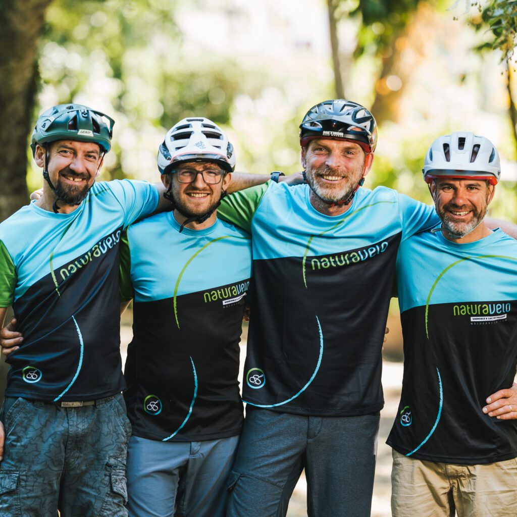 1736024433608-453269925