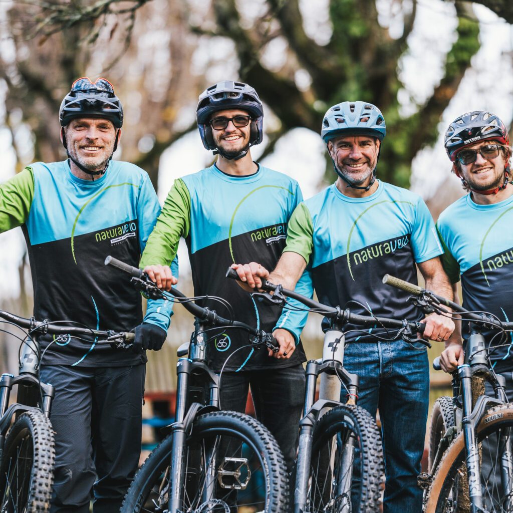 1736024438811-761858048