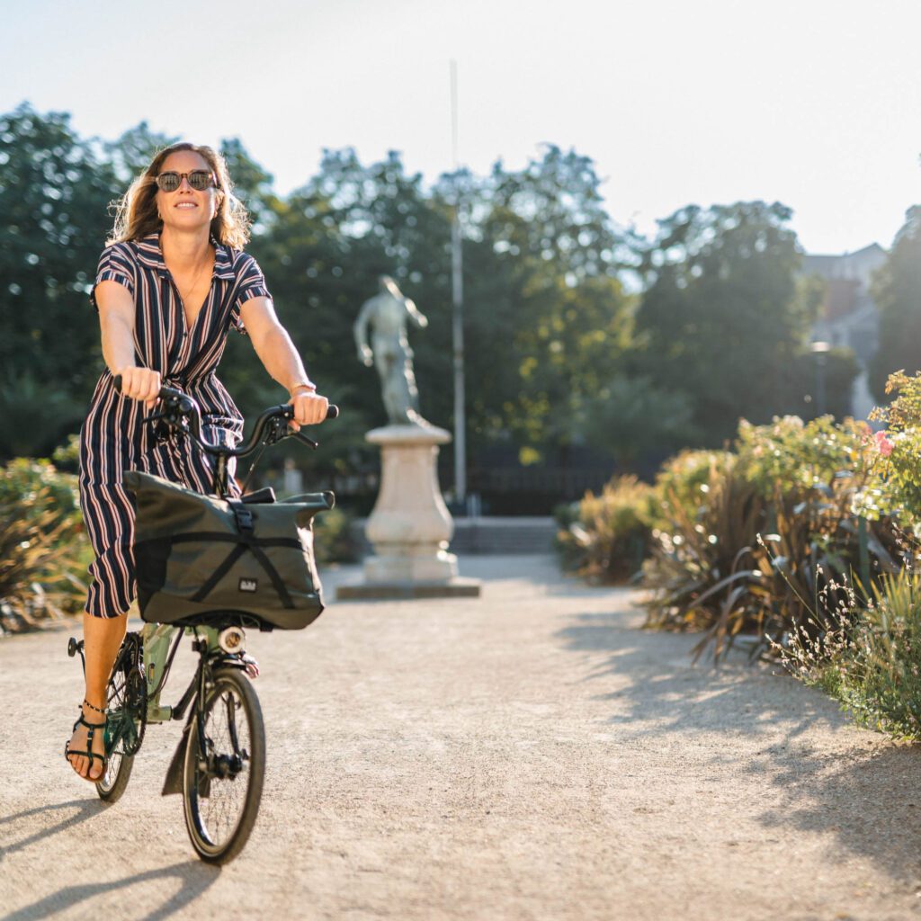 1736024548041-711038849