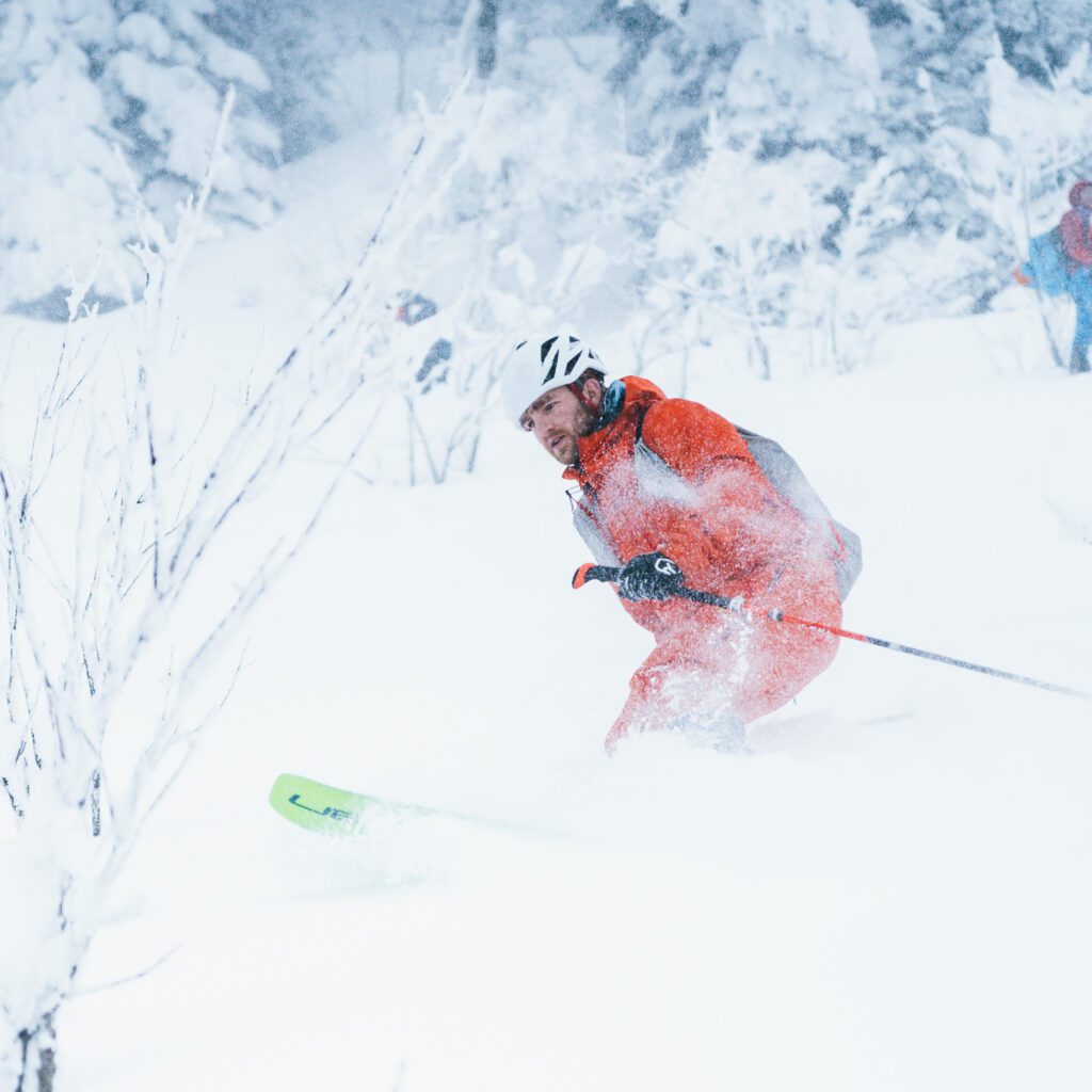 1736024998952-25067987